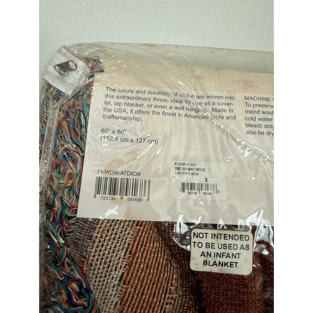 Disney World Woven Tapestry Throw Blanket 60 x 50‎ Mickey Minnie Pluto Fireplace